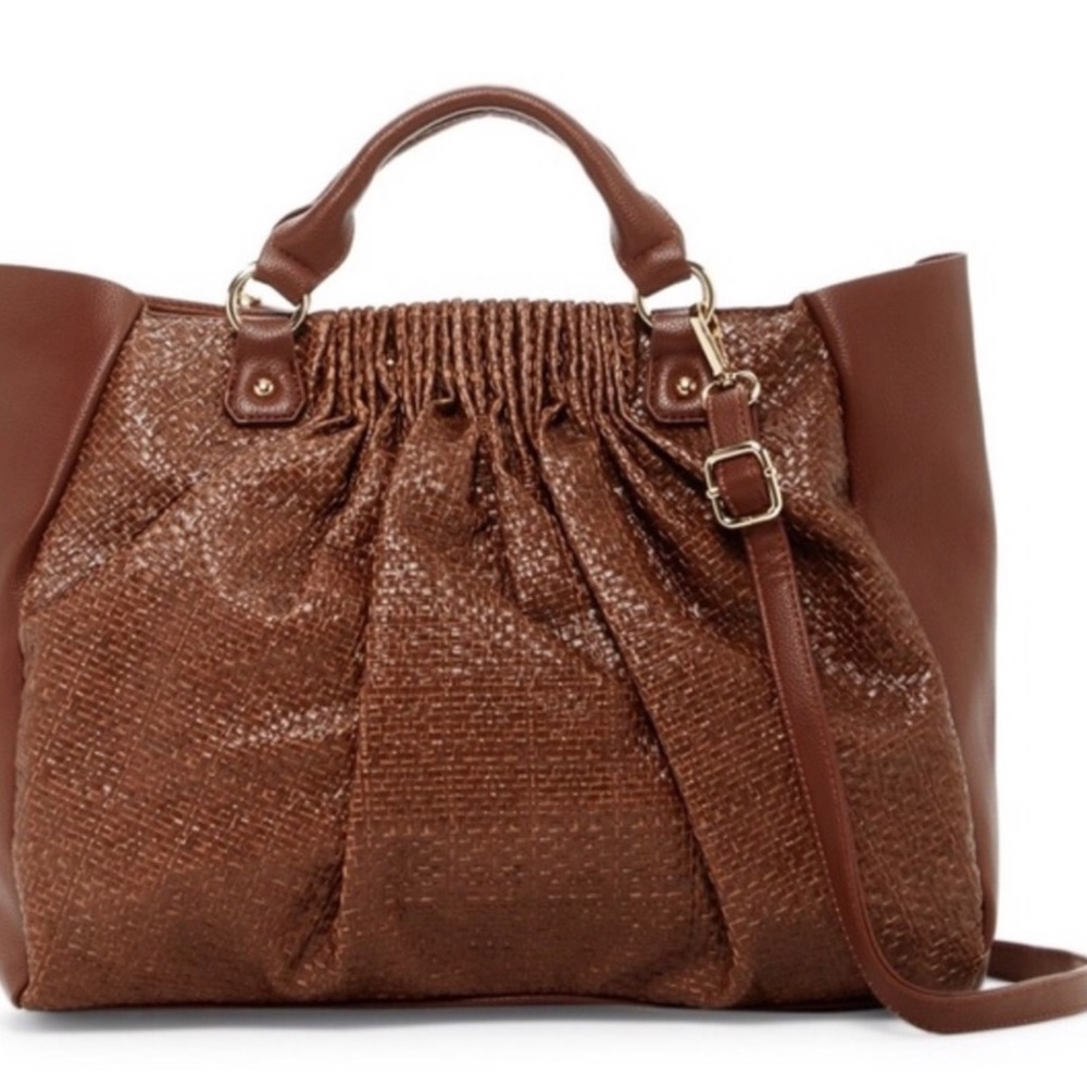 Branwen Weekend Large Tote Bag